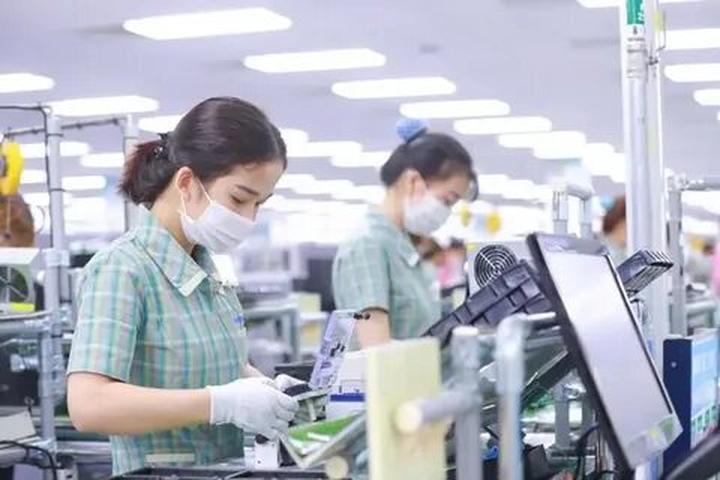 Từ 5 kiểu áo dễ